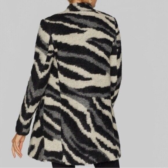 Stradivarius Zebra Print Jacket-size L - Picture 3 of 10